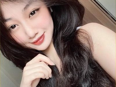 Clip sex hot Trần Hà Linh thổi kèn sugar daddy